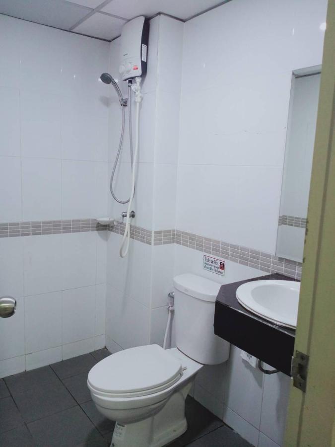88 Living Apart otel Bangkok Dış mekan fotoğraf