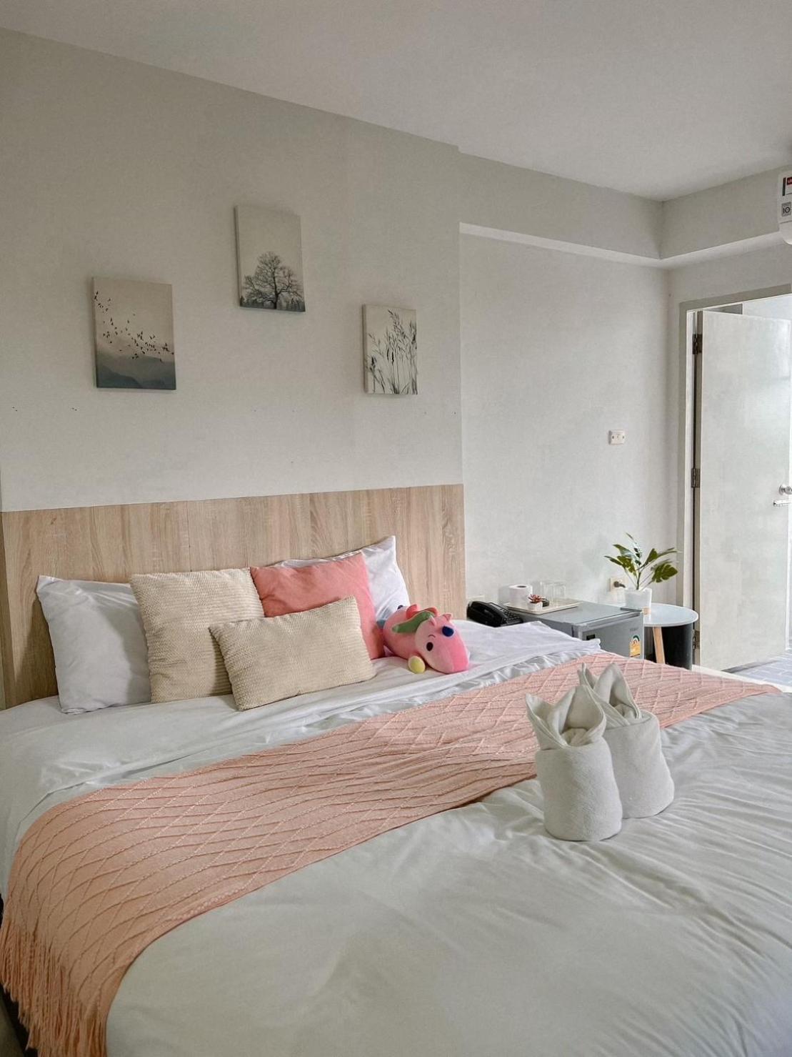 88 Living Apart otel Bangkok Dış mekan fotoğraf