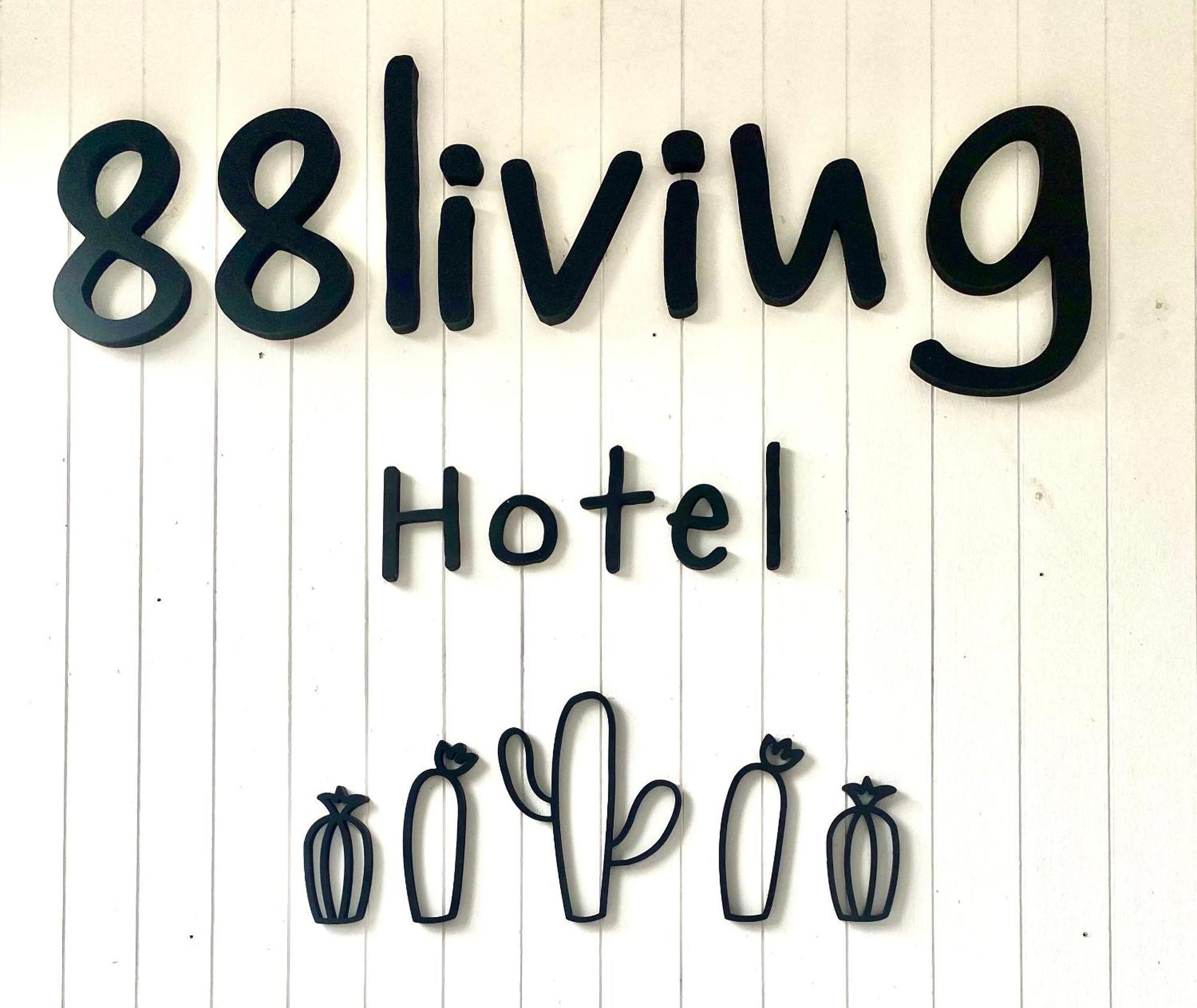 88 Living Apart otel Bangkok Dış mekan fotoğraf
