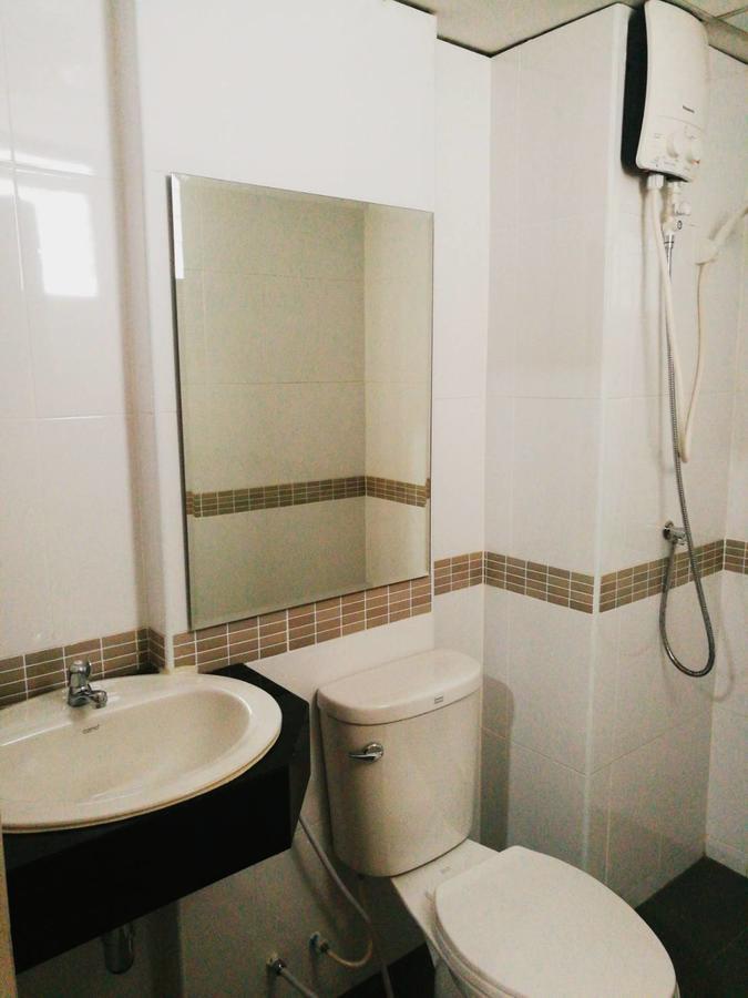 88 Living Apart otel Bangkok Dış mekan fotoğraf